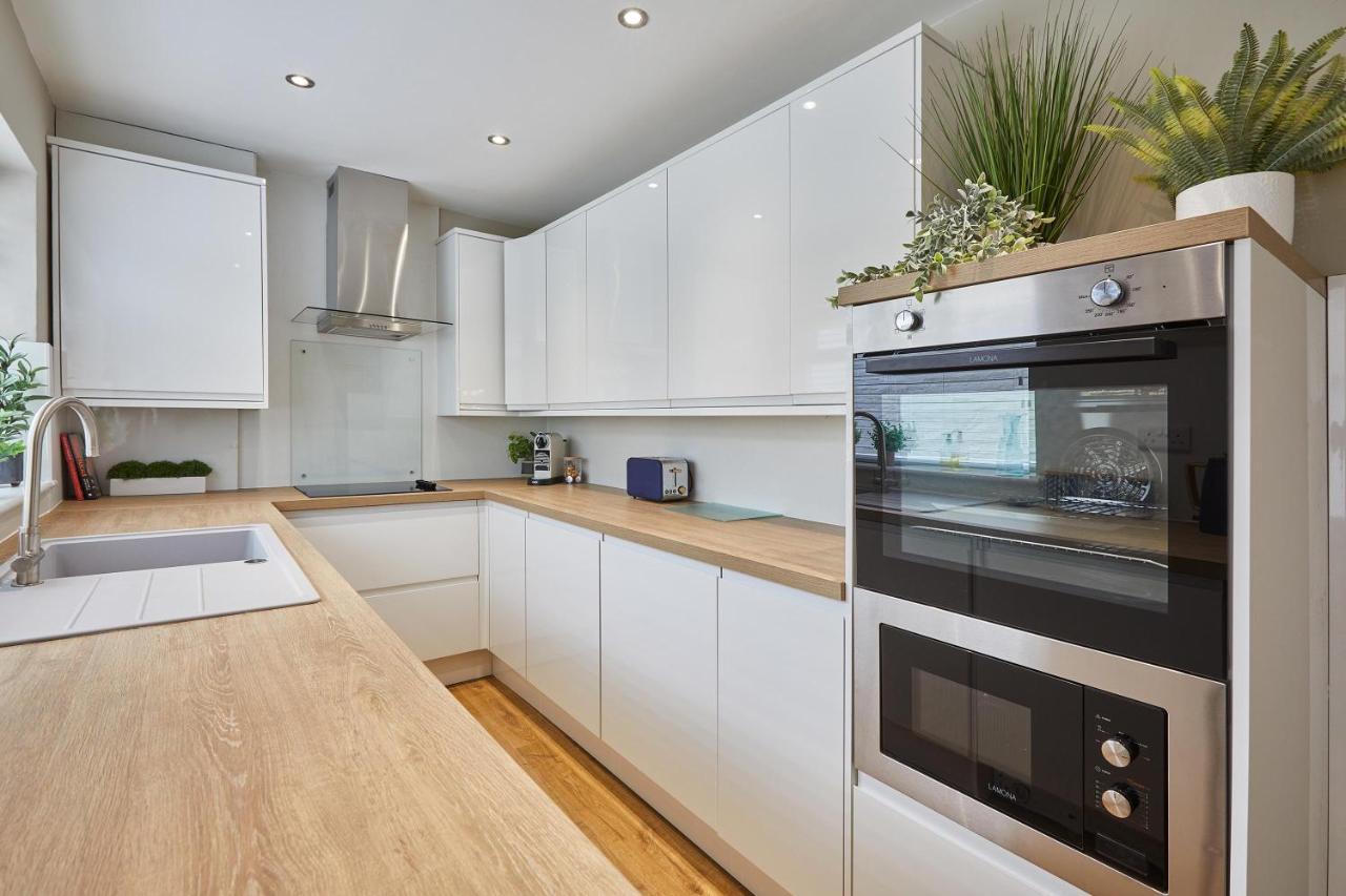 Host & Stay - Ebb Tide Whitby Bagian luar foto